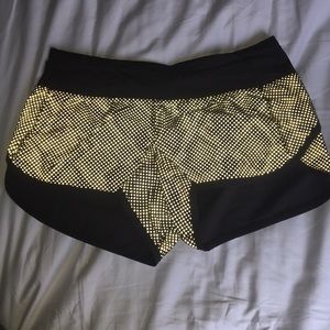 Lululemon reflective athletic shorts